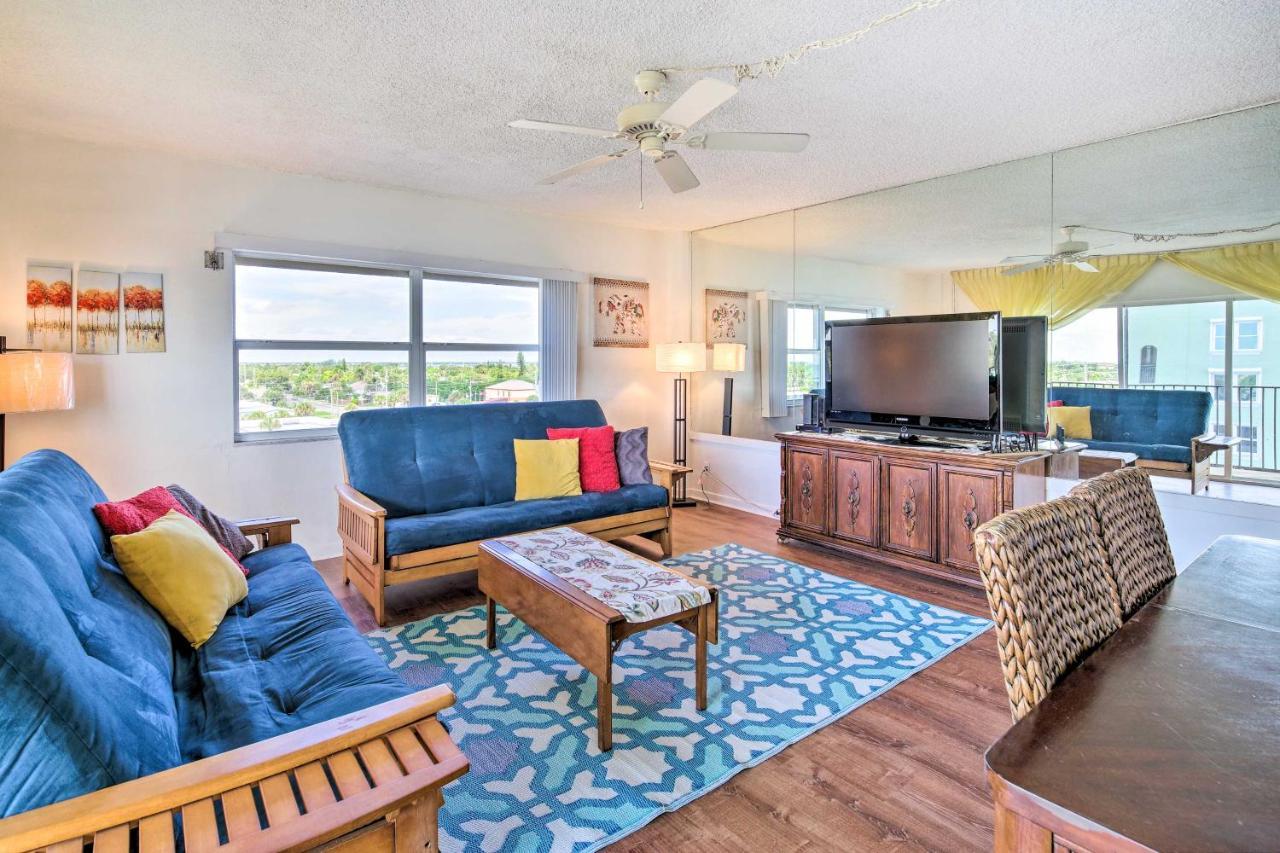 Pet-Friendly Satellite Beach Condo With Balcony! Ngoại thất bức ảnh